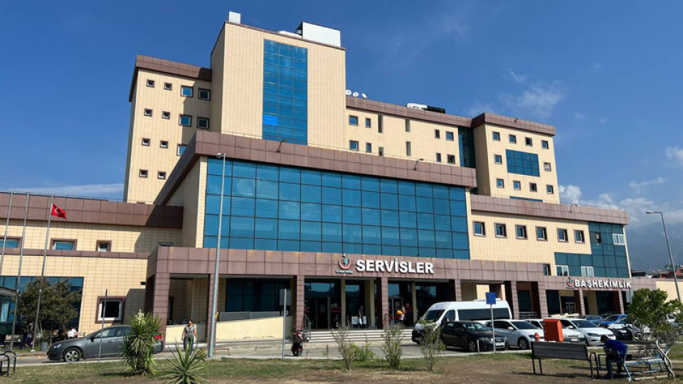 Aniden fenalaşan adam hayatını kaybetti