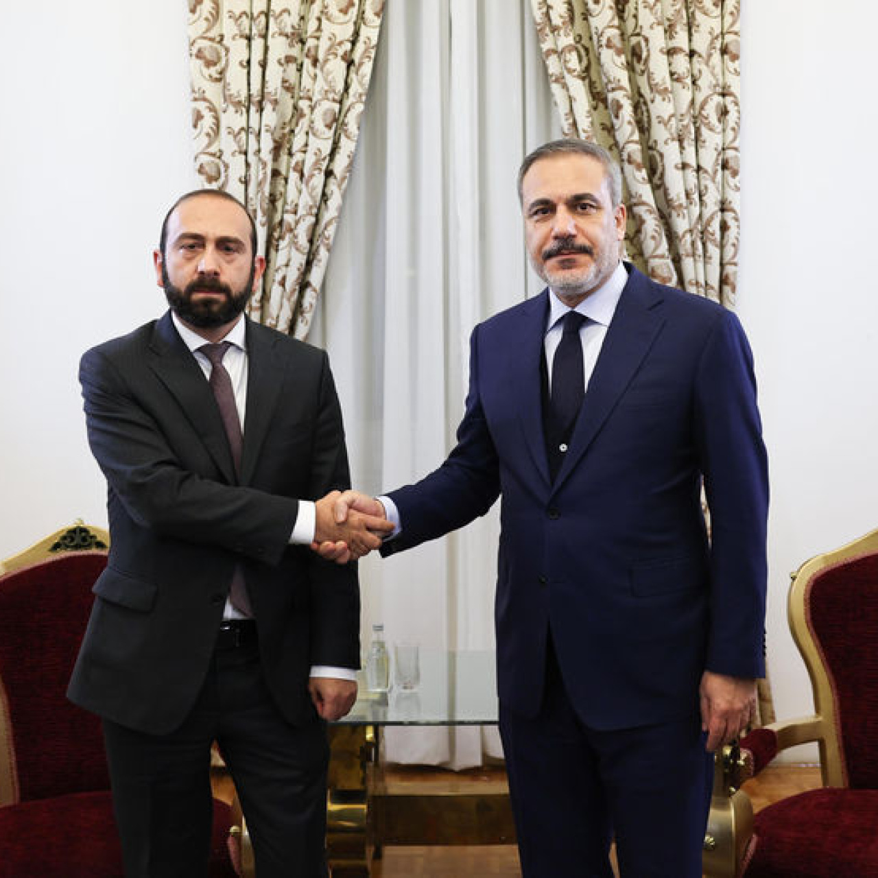 Bakan Fidan, Mirzoyan ile görüştü