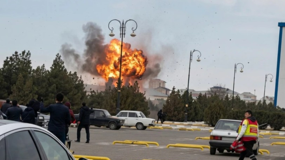 AB Komisyonu İran'ın Türkiye ve Azerbaycan saldırılarını kınadı