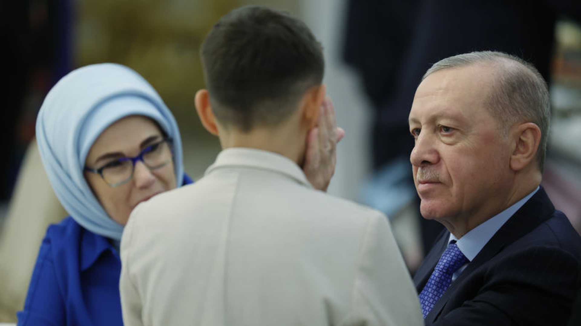 Cumhurbaşkanı Erdoğan, devlet himayesindeki çocuklarla iftarda bir araya geldi | Son dakika haberleri