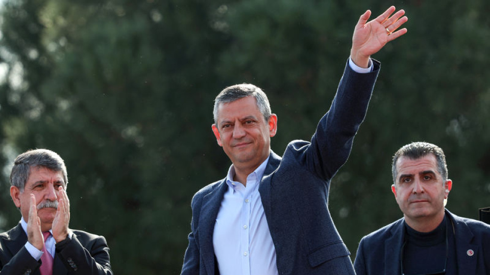 CHP lideri Özel Karaman'da konuşuyor