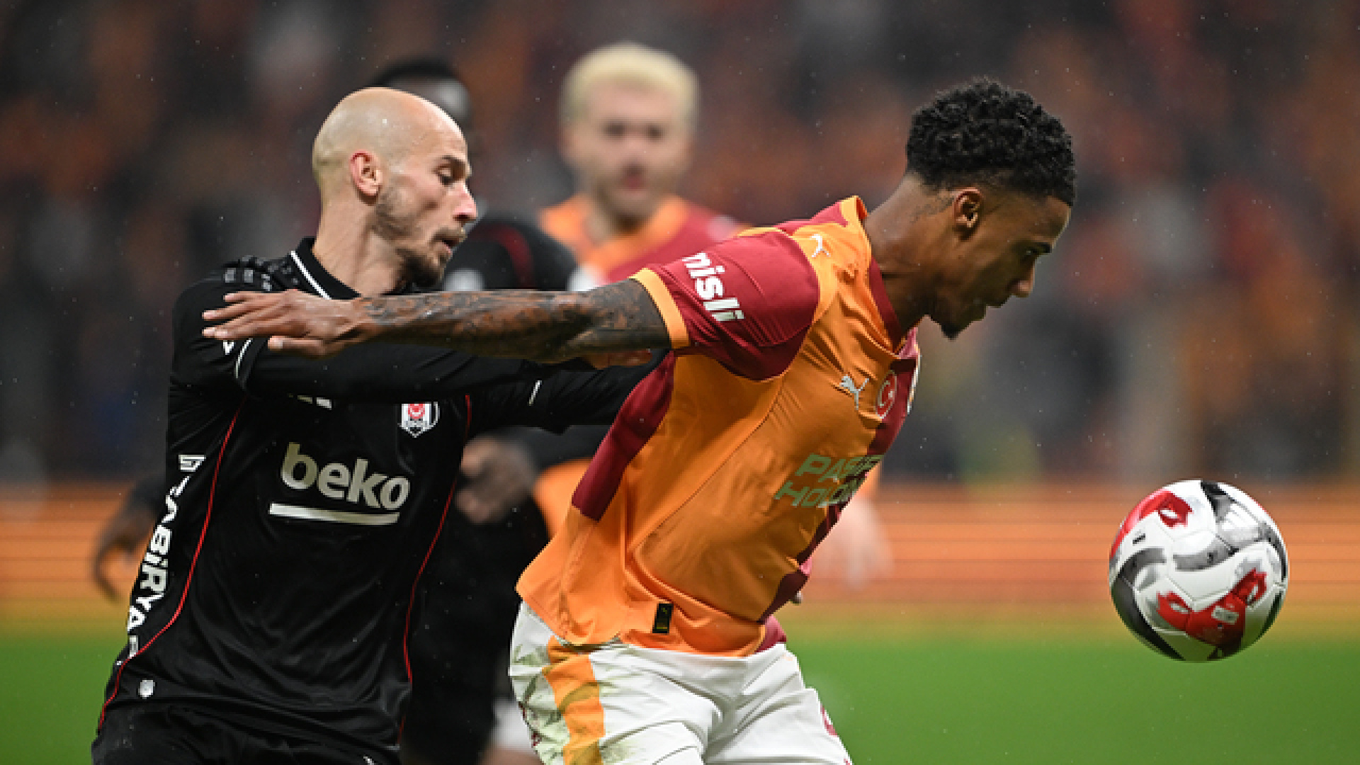 Beşiktaş - Galatasaray Derbisi Tarih, Saat ve Yayın Bilgileri Açıklandı