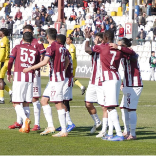 Bandırmaspor tek attı üç aldı! - HT Spor