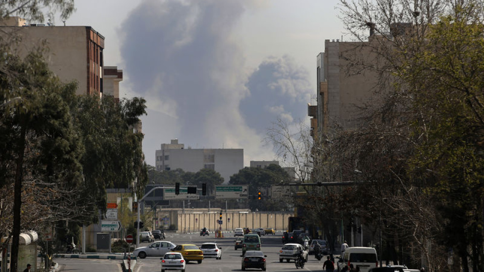 "Saldırılar rejimi devirmeye yetmez"