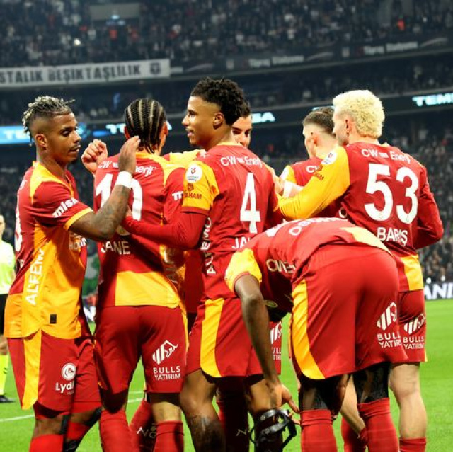 10 kişiyle kazanmak