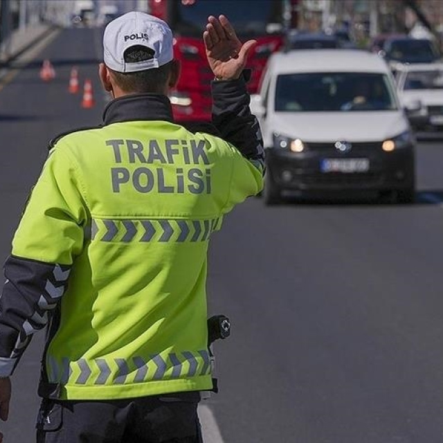 İstanbul'da bazı yollar trafiğe kapatılacak