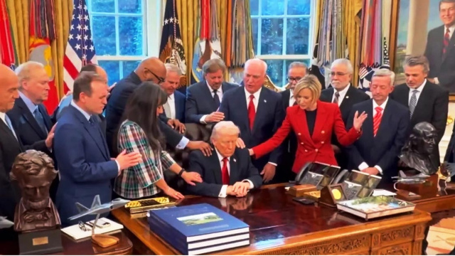 Trump Pers Kralı Kiros mu?