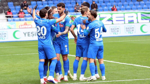 Rizespor tek attı 3 aldı!