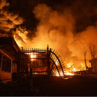 Şehran petrol deposundaki yangın devam ediyor