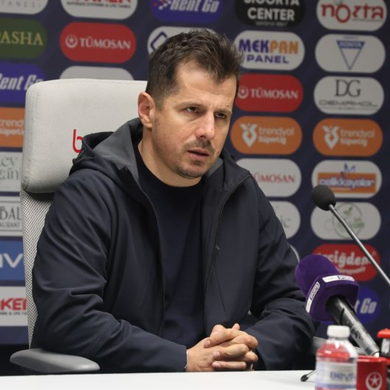 "Oyuncular ve bizim için zor bir süreç"