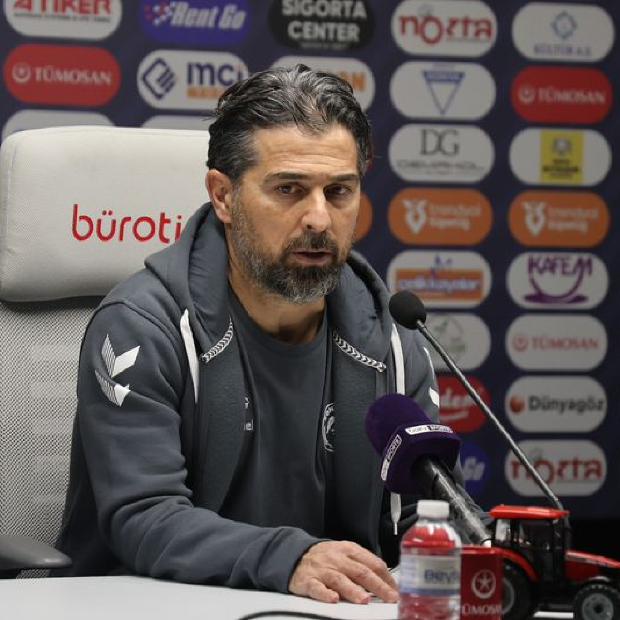 İlhan Palut'tan hakeme sert tepki!