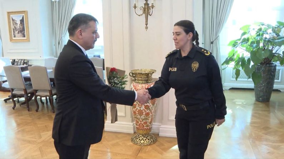 Bakan Çiftçi kadın personelleri kabul etti