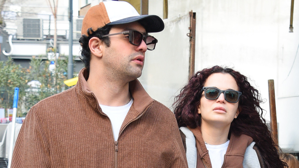 Yeni sevgilisiyle görüntülendi