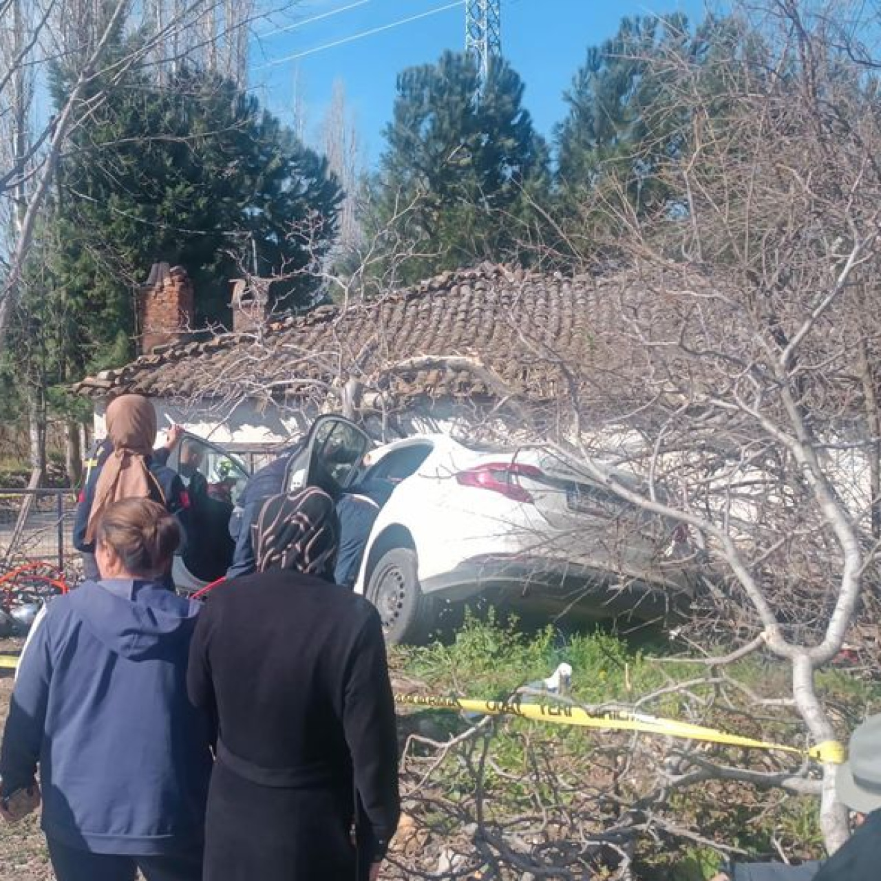 Evli çifti ayıran kaza