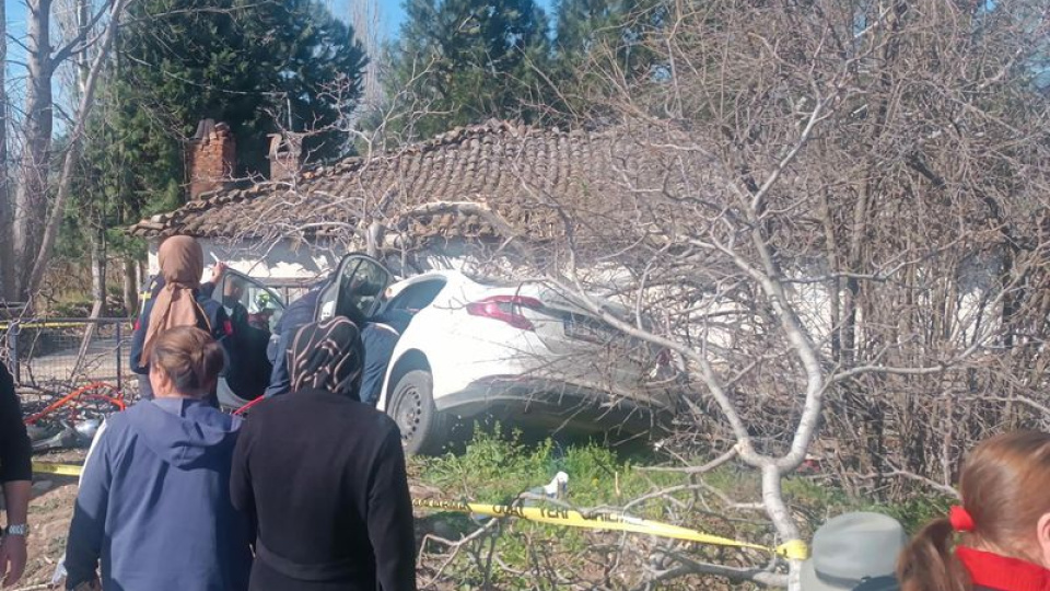 Evli çifti ayıran kaza