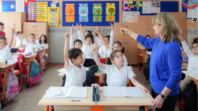 Okullarda ara tatil kalkıyor mu?