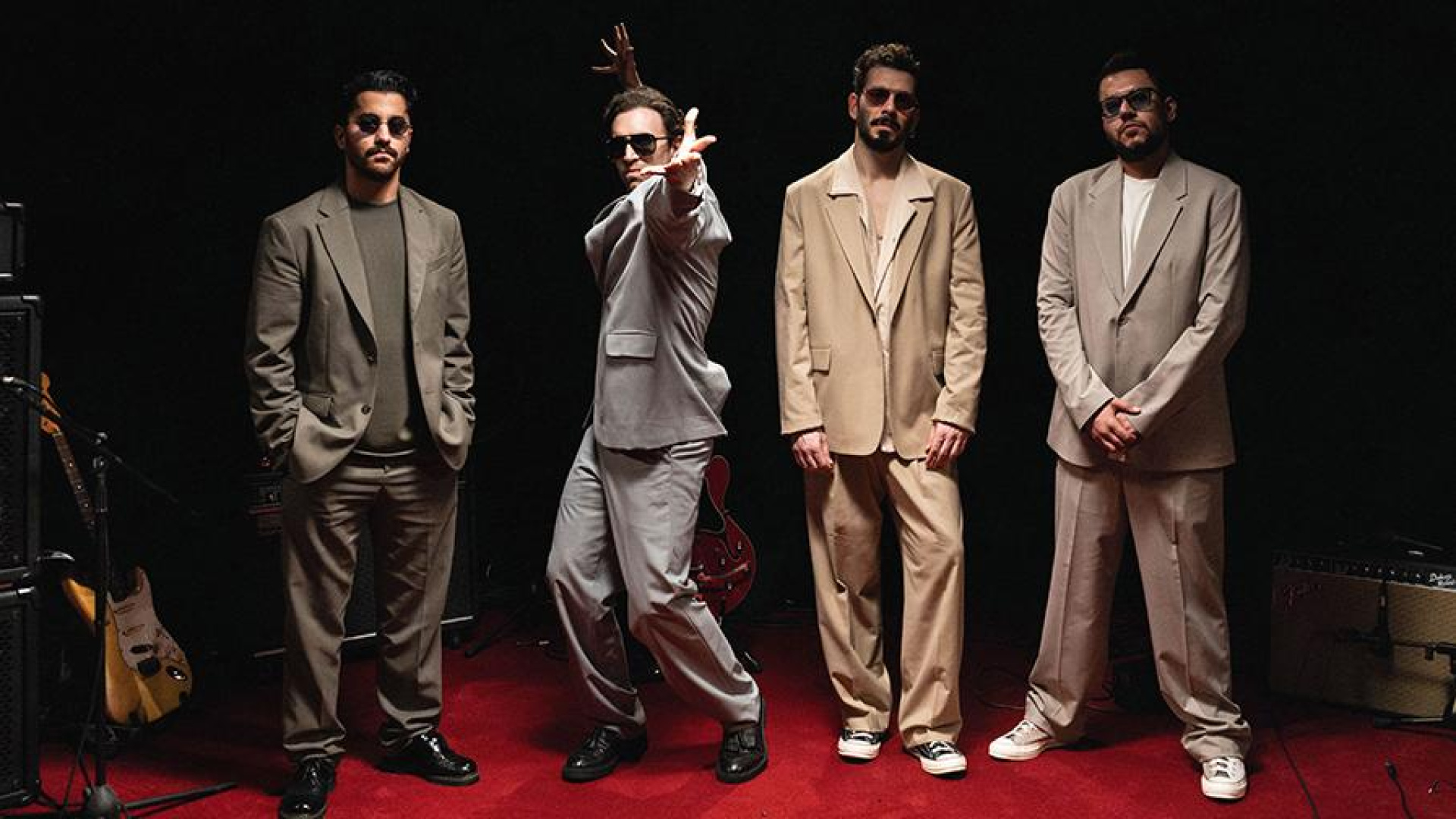 Adamlar, 4 Nisan'da Zorlu PSM'de Sahne Alacak: Türk Rock'ın Yeni Nesil Temsilcileri