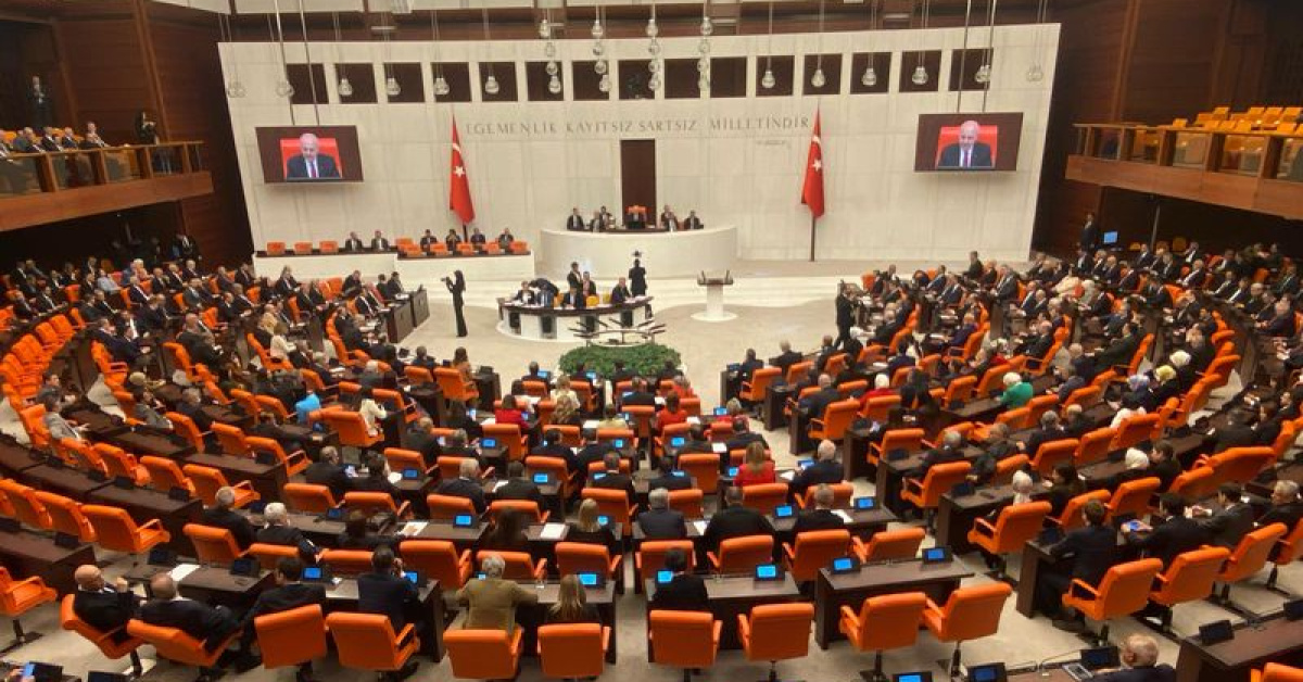 AK Parti Yasal Düzenlemeleri İçin Siyasi Partiler Turuna