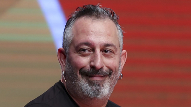 Sevgilisiyle görüntülendi