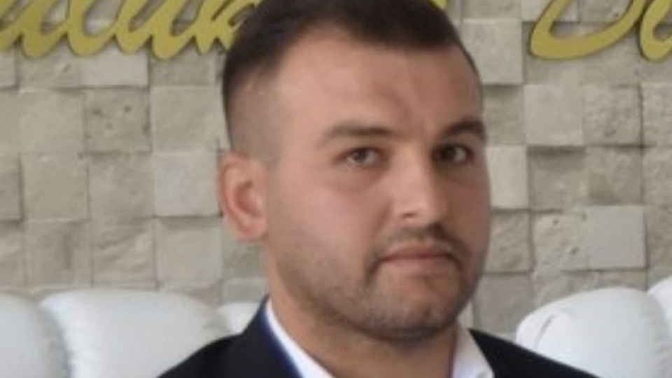 Polis memuru yatağında ölü bulundu