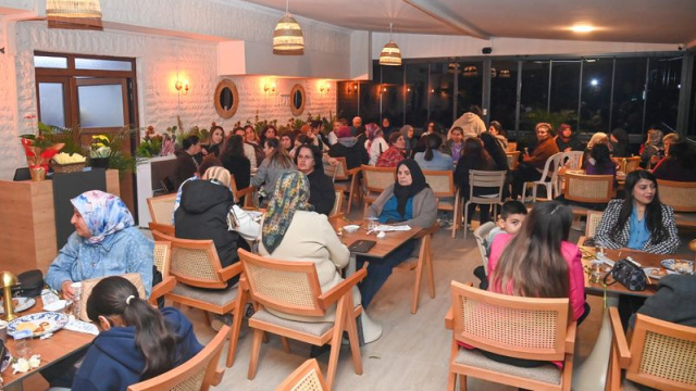 Kumluca'da "Kadınlar kahvesi" açıldı