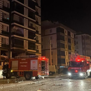 16 kişi yaralandı! Niğde'de doğal gaz patlaması