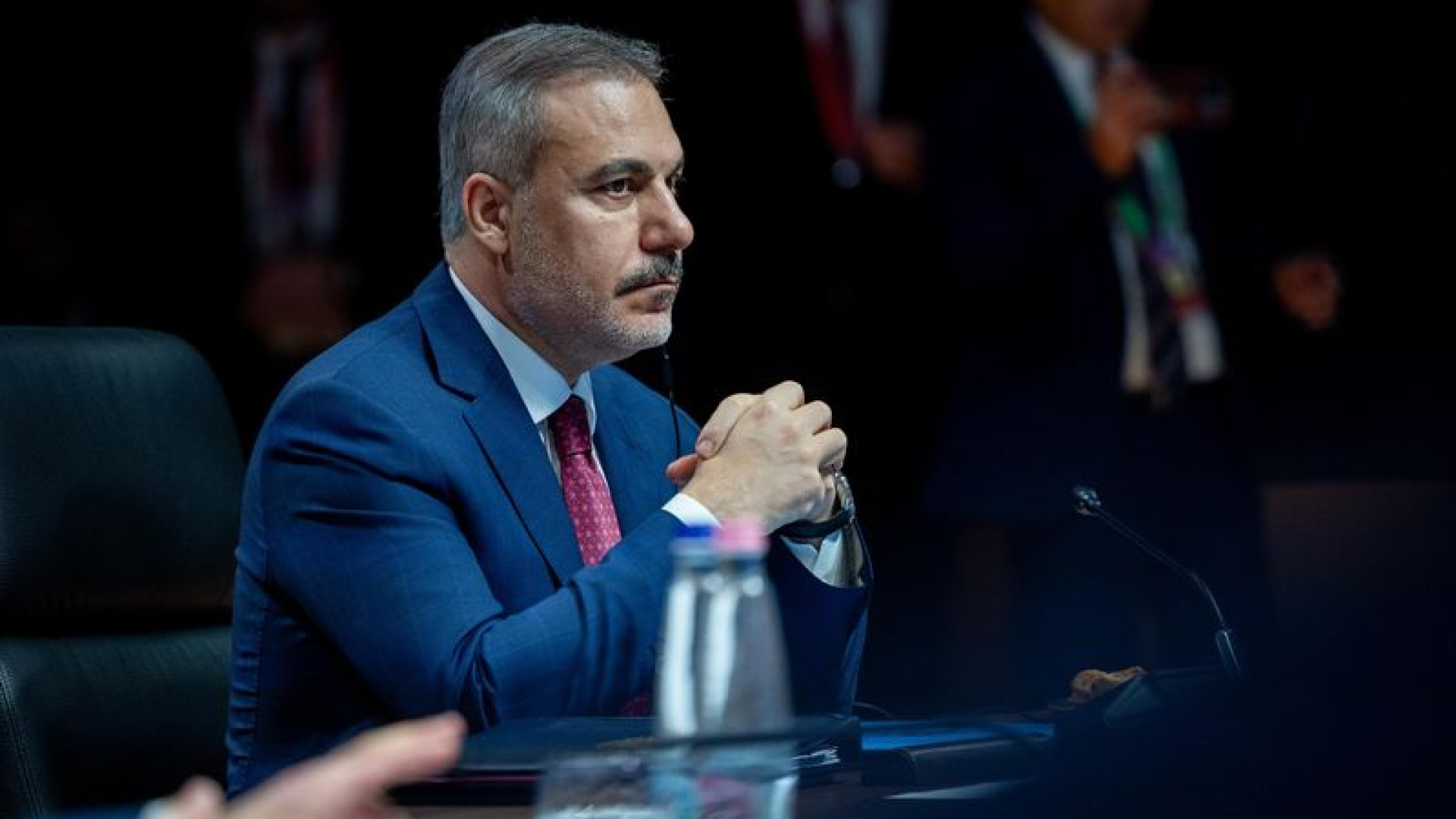Bakan Fidan'dan Yoğun Diplomasi Trafiği: Fransa ve BAE ile Telefon Görüşmeleri
