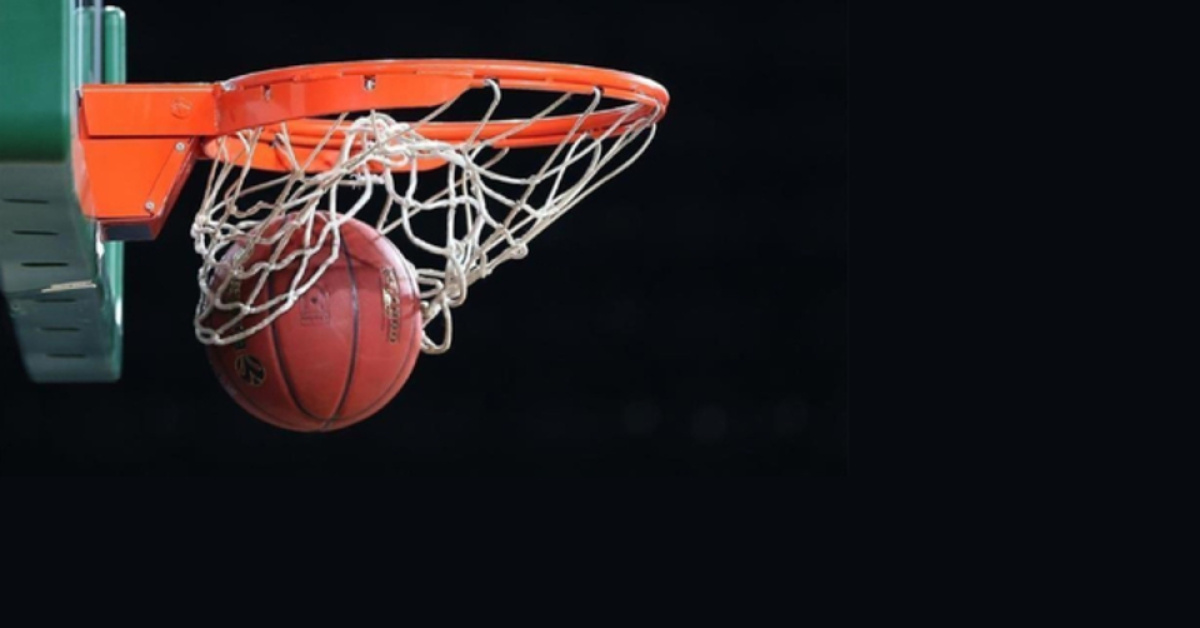 Pizzabulls Cedi Osman, Darüşşafaka'yı Mağlup Ediyor