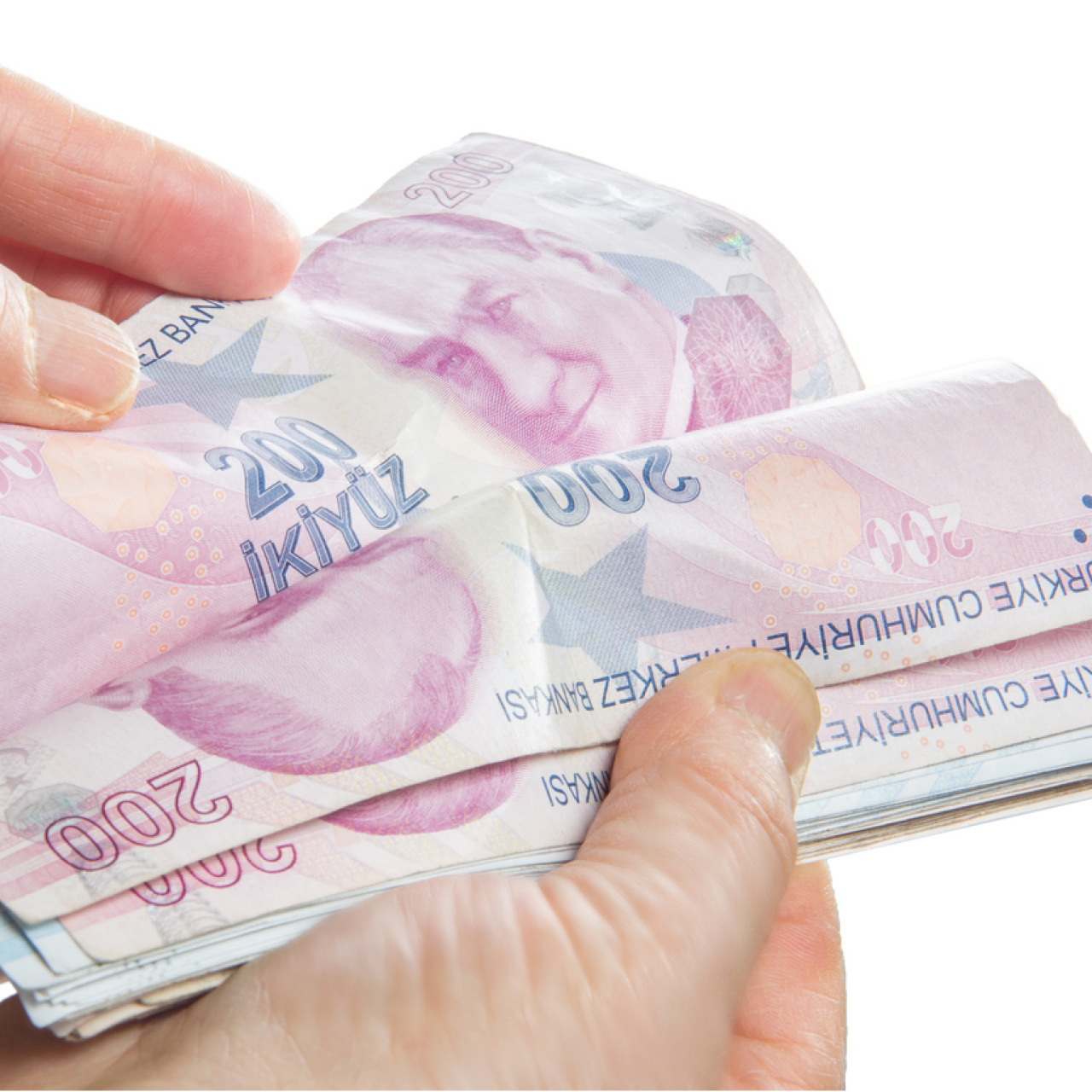 Emekli ve memur maaşı bayramdan önce yatar mı?