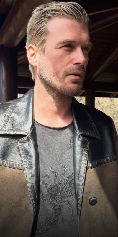 "Pişt! Artist misin?"