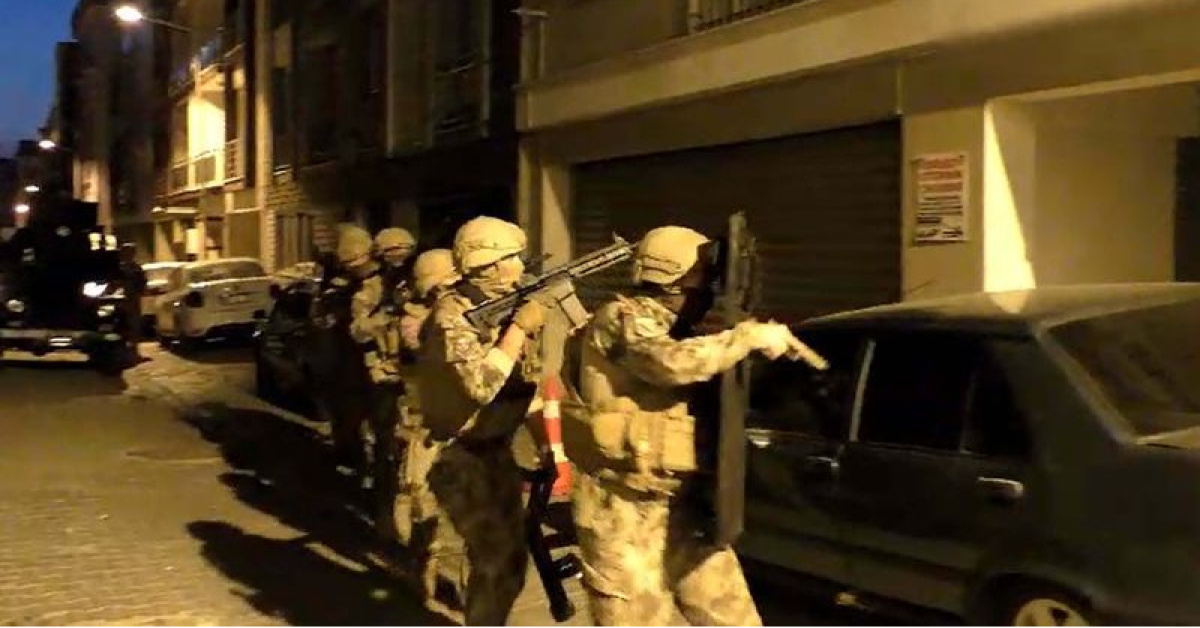 DEẨSH Operasyonu: 13 Şüpheli Gözaltına Alındı