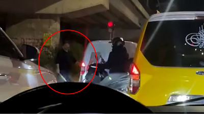 Sopayla aracından indi, tutuklandı!