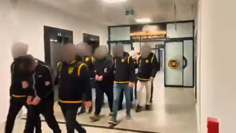 Yalova'da telefonla dolandırıcılık yapan 5 zanlı tutuklandı