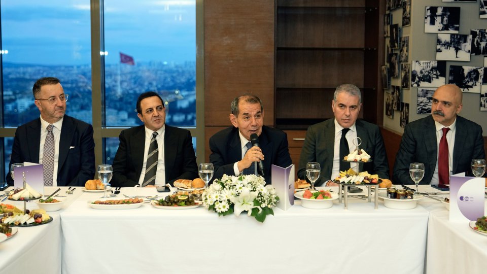 Dursun Özbek yeni hedefini açıkladı!