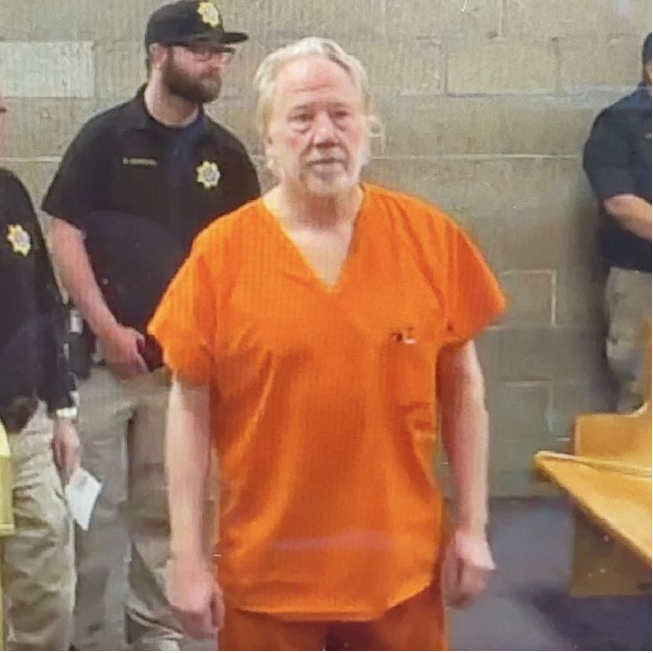 Şimdi de eski rol arkadaşı suçladı