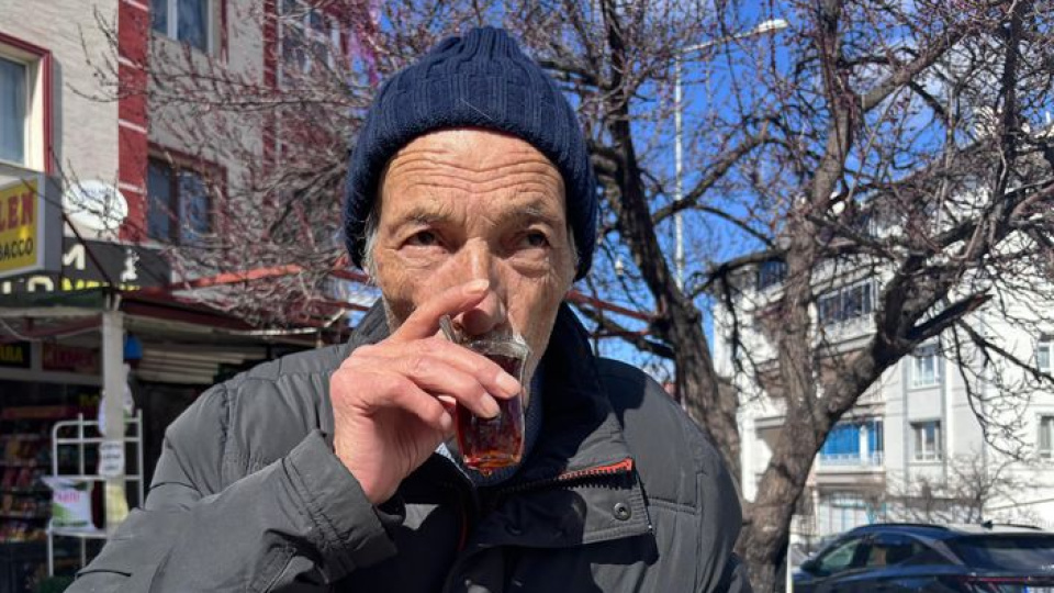 Suya hasret! 34 yıldır sadece çay ve gazoz içiyor