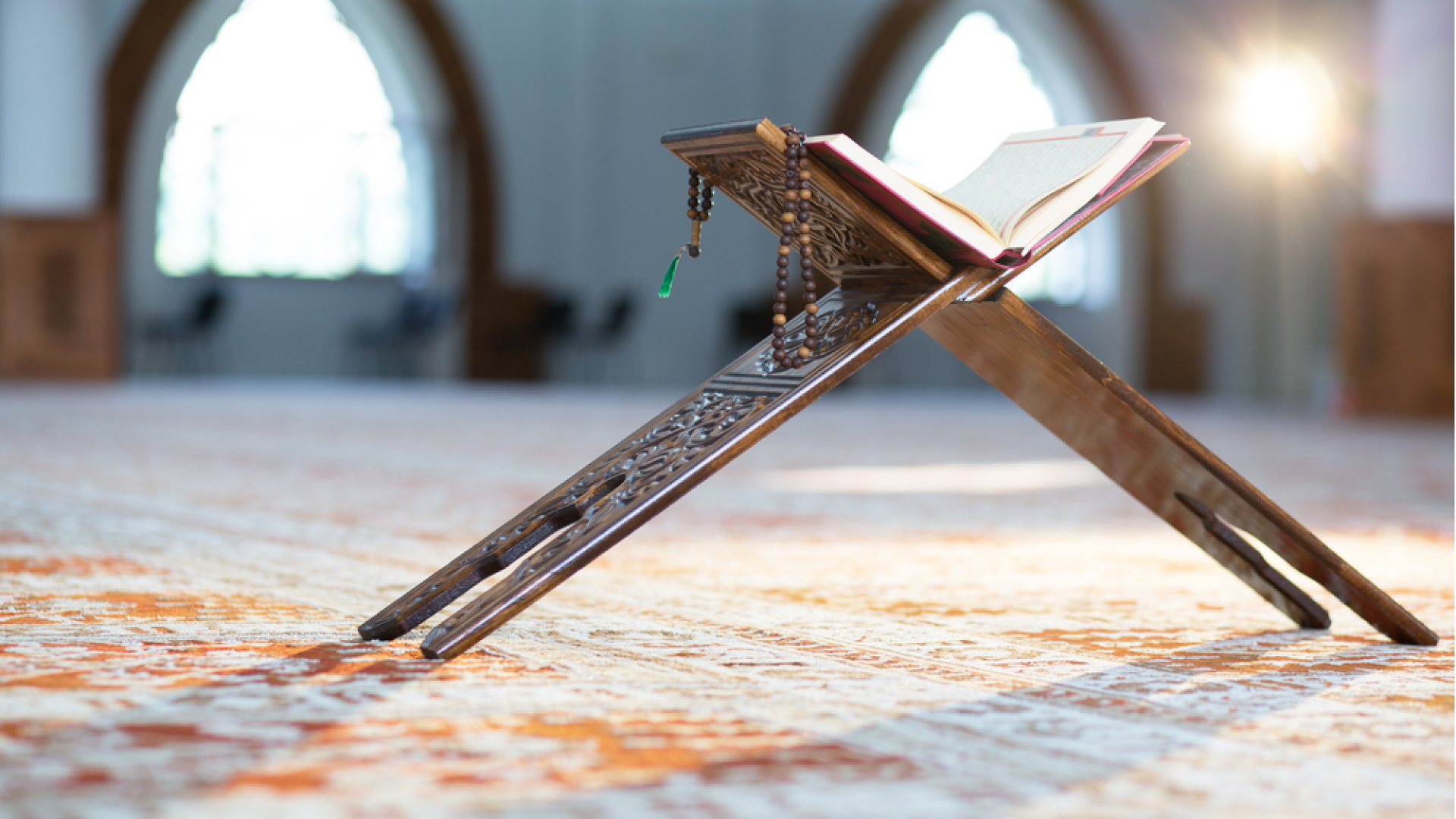 Arefe günü nedir, arefe (arife) günü faziletleri nelerdir? Hadislerle arife günü ve arifede yapılacak ibadetlerin İslamiyet'teki yeri