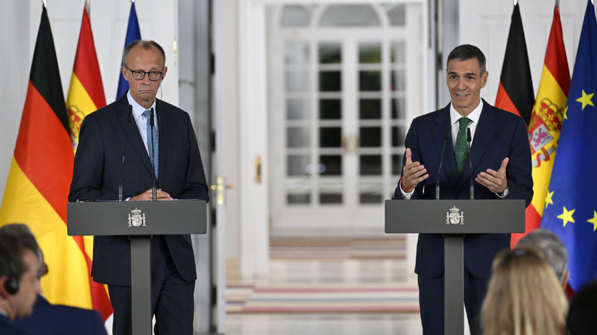 Politico iddia etti: Merz Sanchez'i iki kez aradı ancak ulaşamadı | Dış Haberler