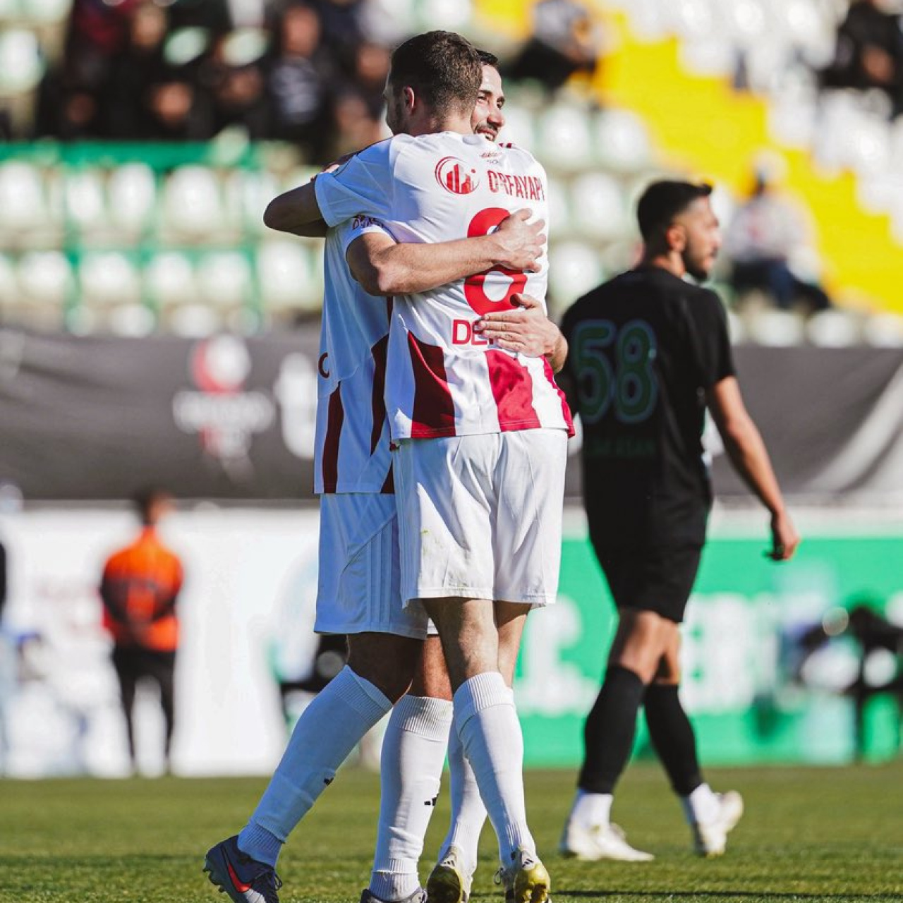 Gol düellosunda kazanan Pendikspor!