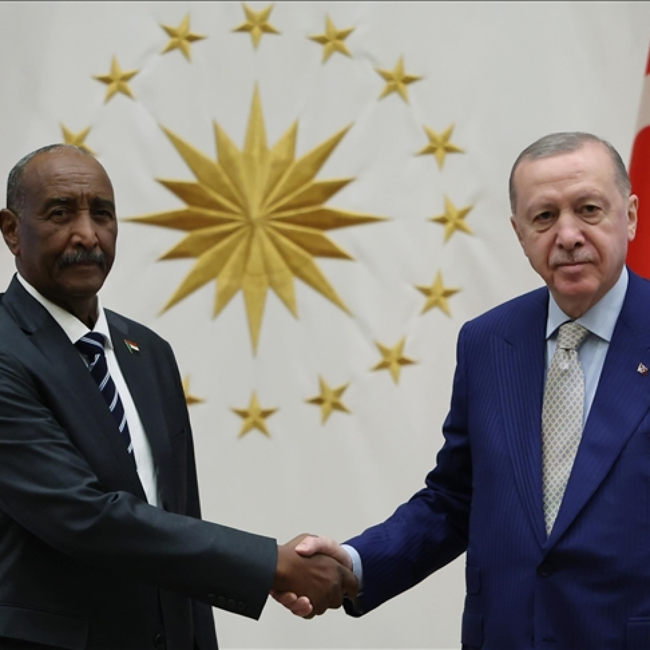 Cumhurbaşkanı Erdoğan, el-Burhan ile görüştü