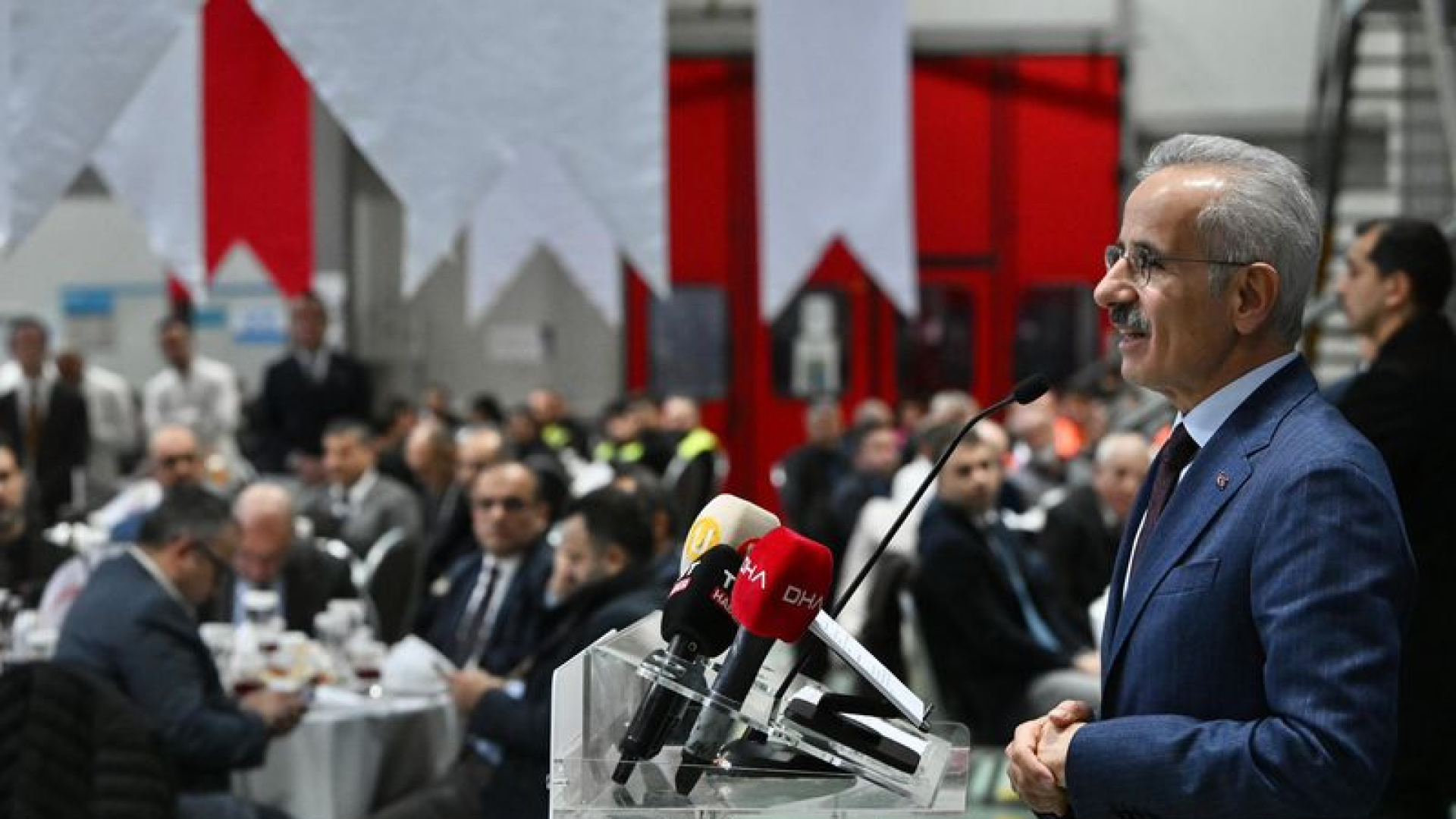 Bakan Uraloğlu: Ramazan Bayramı İçin Trenlerde 8.898 Ek Kapasite Oluşturduk