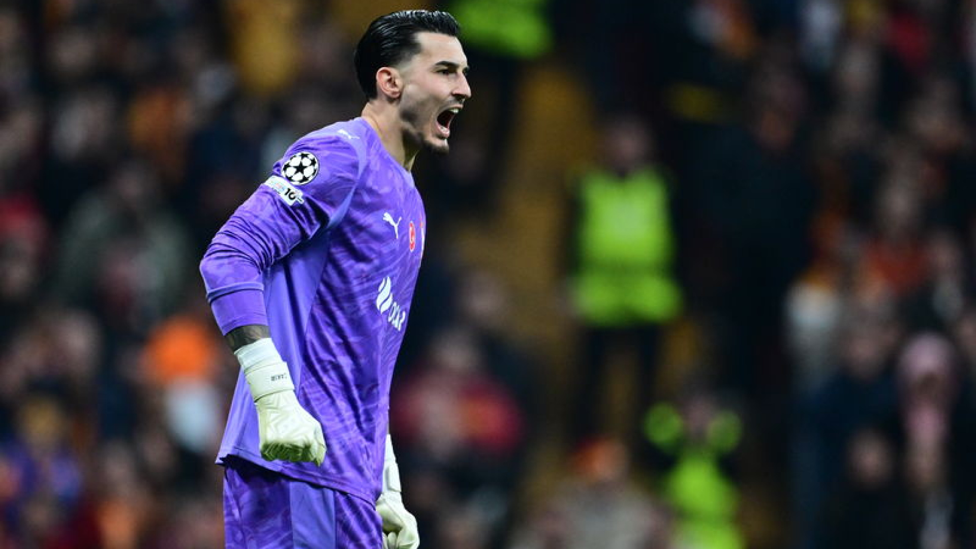 Uğurcan Çakır Liverpool'u Karşısında Durdurdu: Galatasaray'ın Kalesinde Geçit Yok!