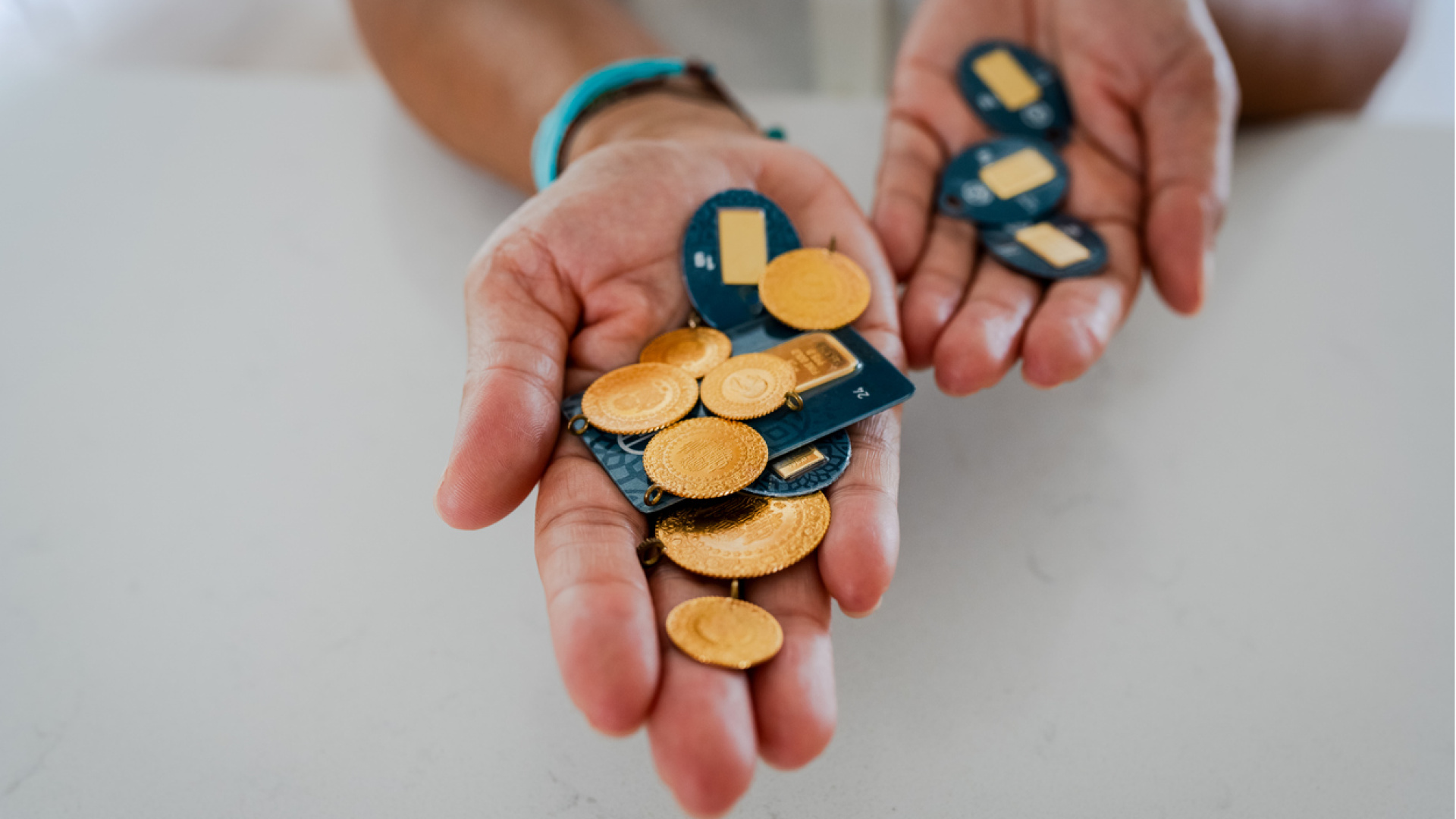 CANLI ALTIN FİYATLARI 11 MART 2026: Bugün Cumhuriyet altını, 22 ayar bilezik, tam, yarım, çeyrek altın ve gram altın ne kadar?