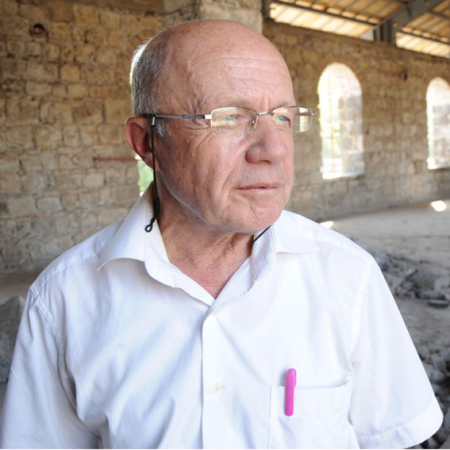 Türk aydını, Sultan Abdülhamit, İsmail Beşikçi