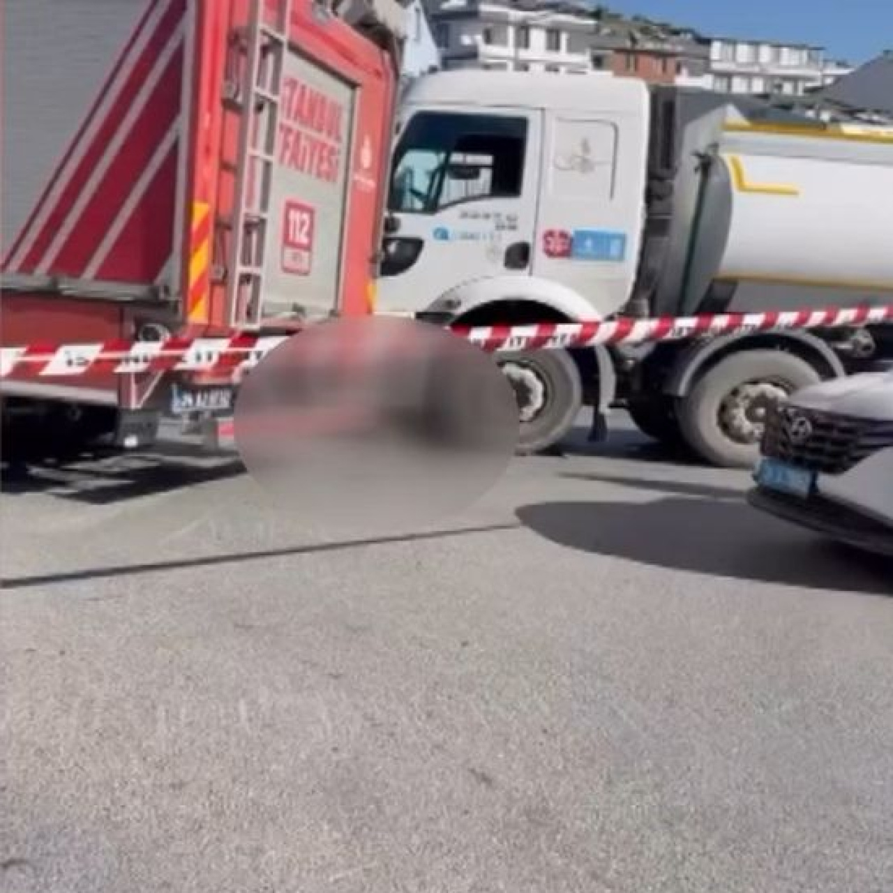 Tankerin altında kalarak can verdi