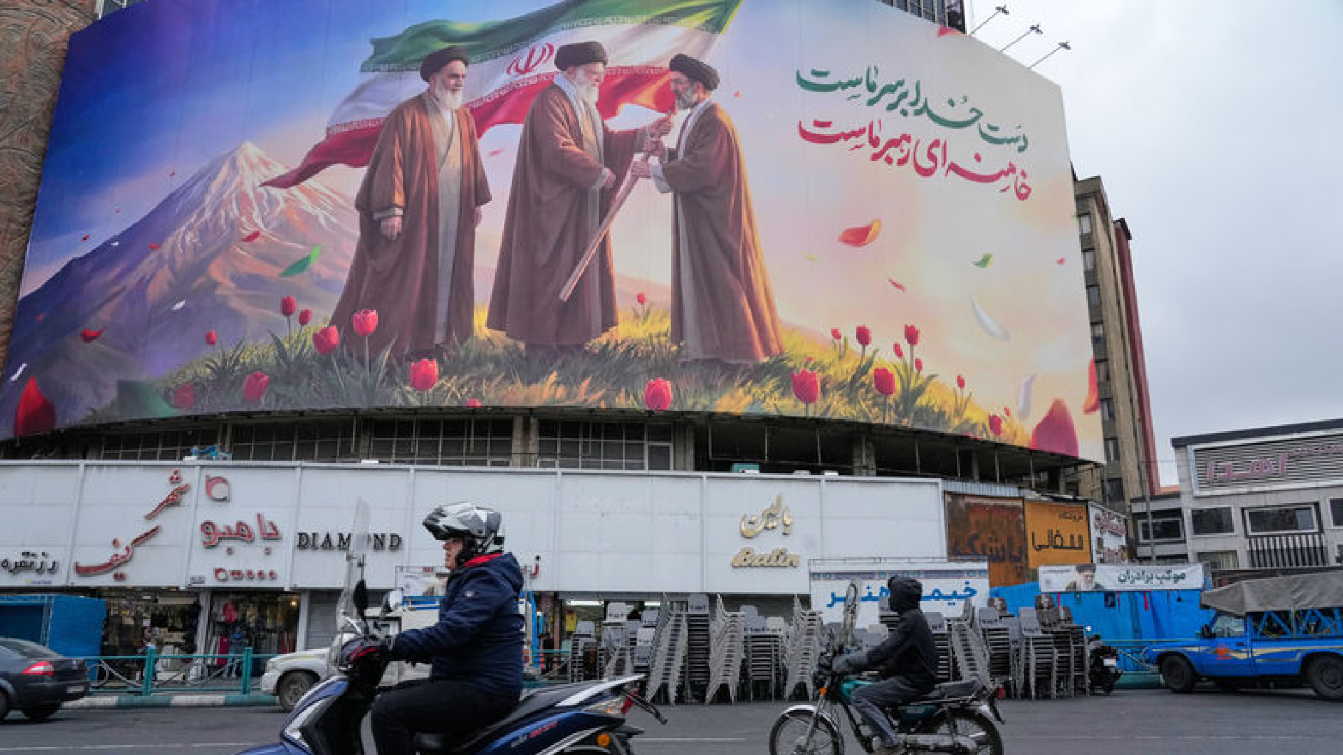 İran'ın yeni dini lideri Mücteba Hamaney sessizliğini koruyor | Dış Haberler