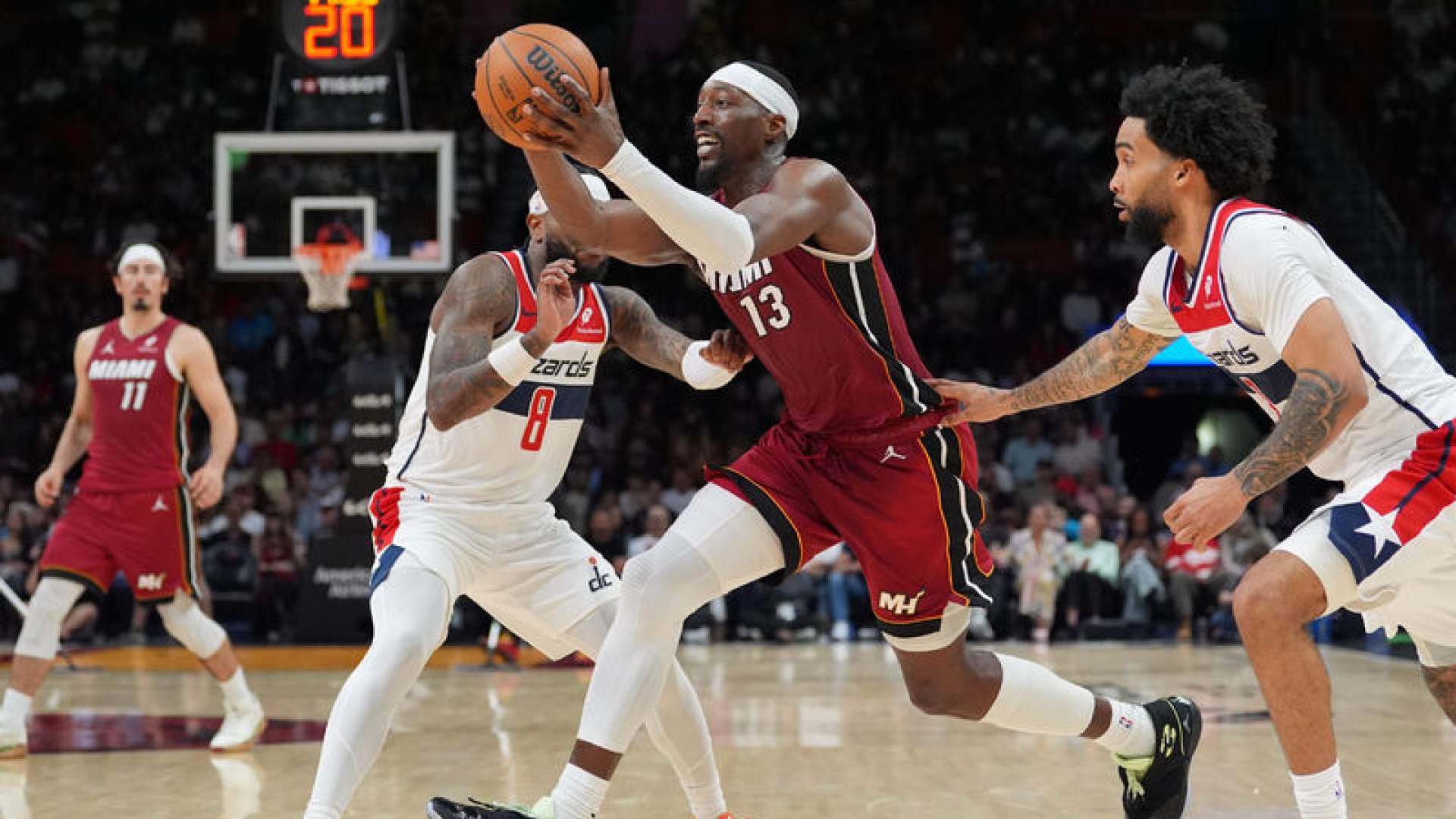 NBA'de tarihi gece! Bam Adebayo'dan 83 sayı - Basketbol Haberleri