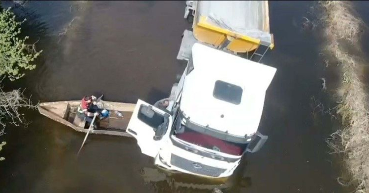 TIR Şoförü Sandalla Kurtarılan