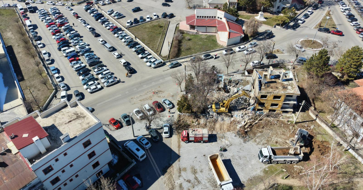 Sivas Belediyesi'nden Yeni Otopark