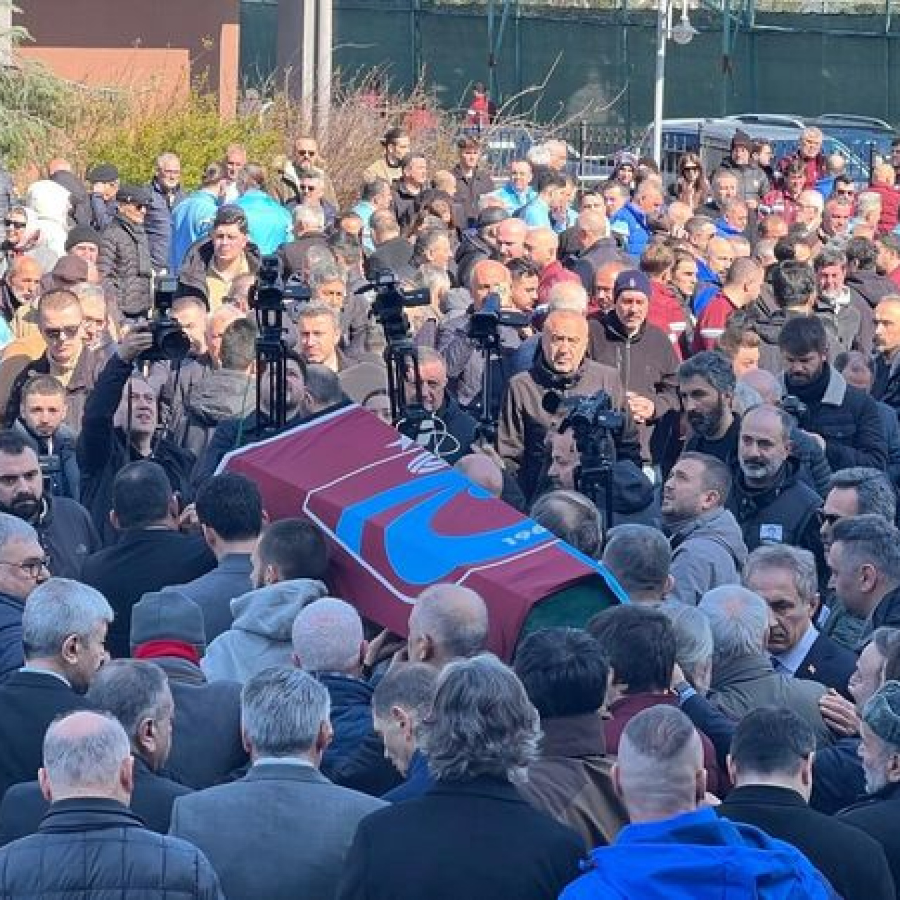 Trabzonspor'dan Orhan Kaynak'a veda töreni